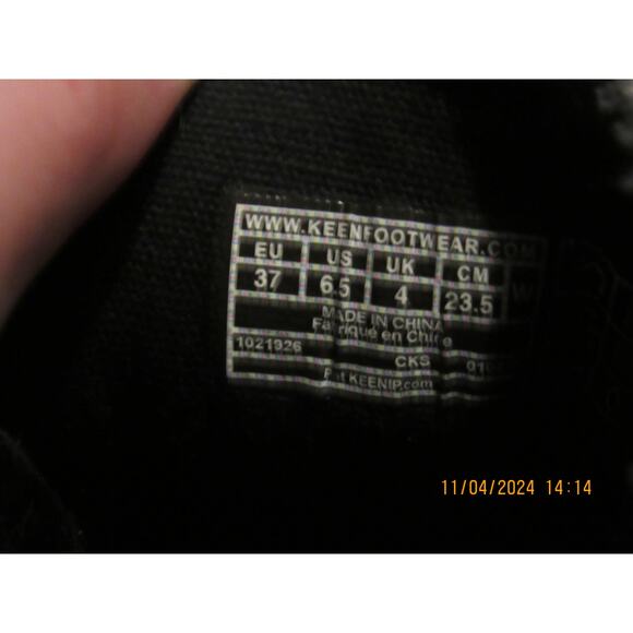 KEEN black and grey plaid sneakers - size 6.5 - Picture 4 of 5